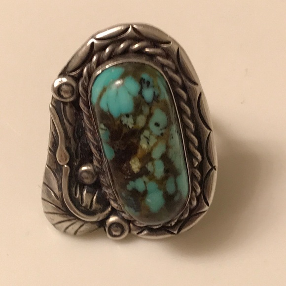 SOLD! Stunning Native American turquoise ring!l - Picture 2 of 4